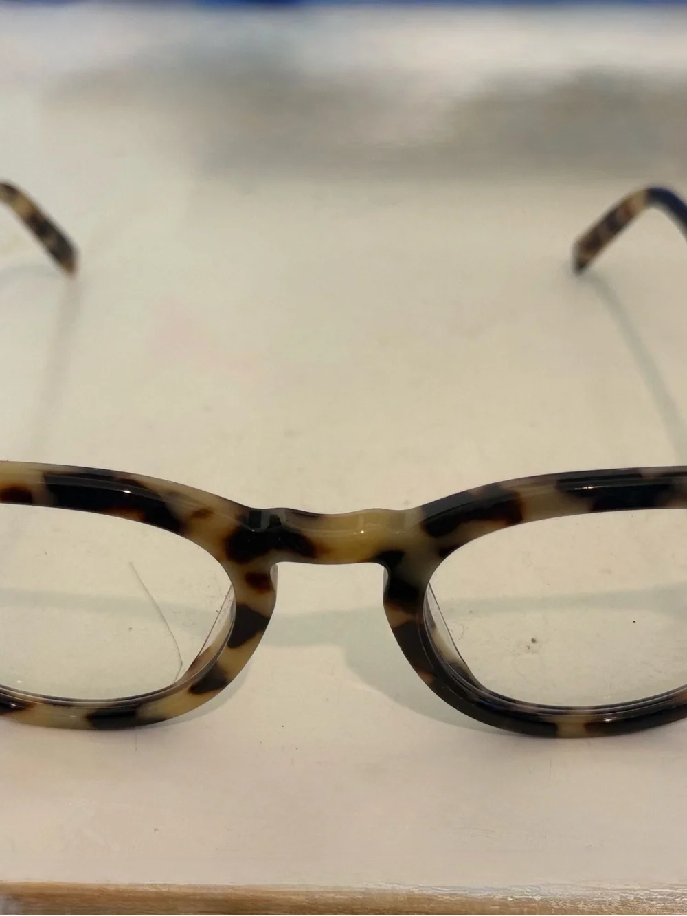 Warby Parker Round Tortoiseshell Frames in Brown and Black
